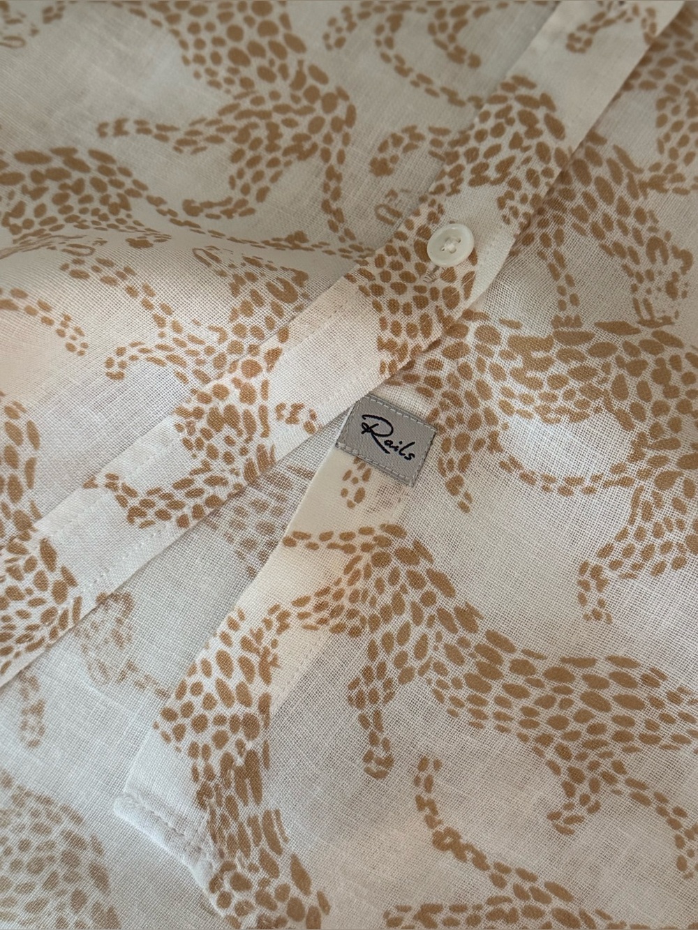Rails Charli Cheetah Leopard Print Linen Blouse / Size XSmall